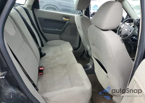 2011 Ford Focus Se z USA, uszkodzony, nr VIN 1FAHP3FN9BW158667